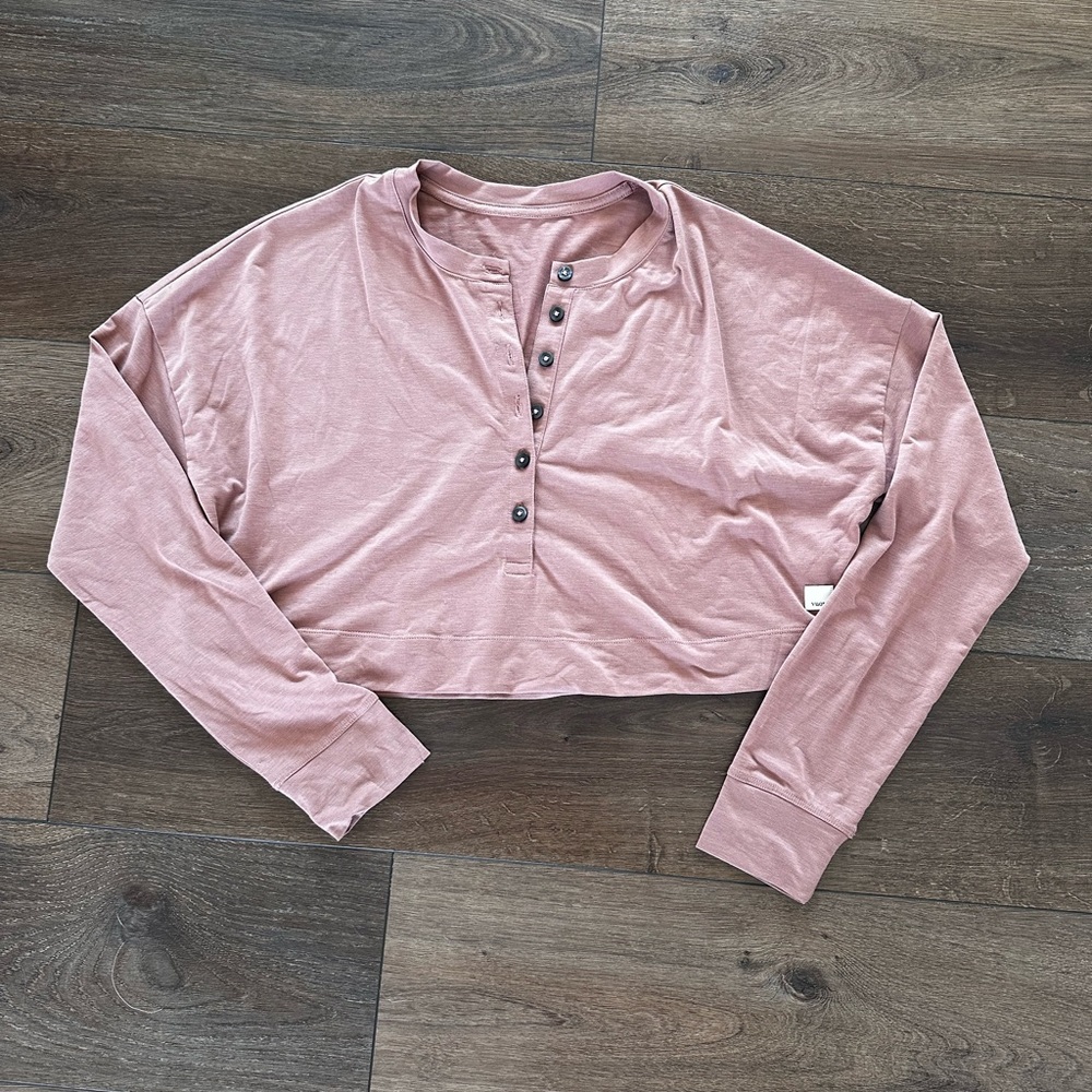 Vuori cropped Henley